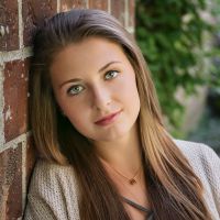 Everett Senior Photographer