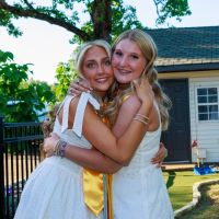 Lauren & Nylie